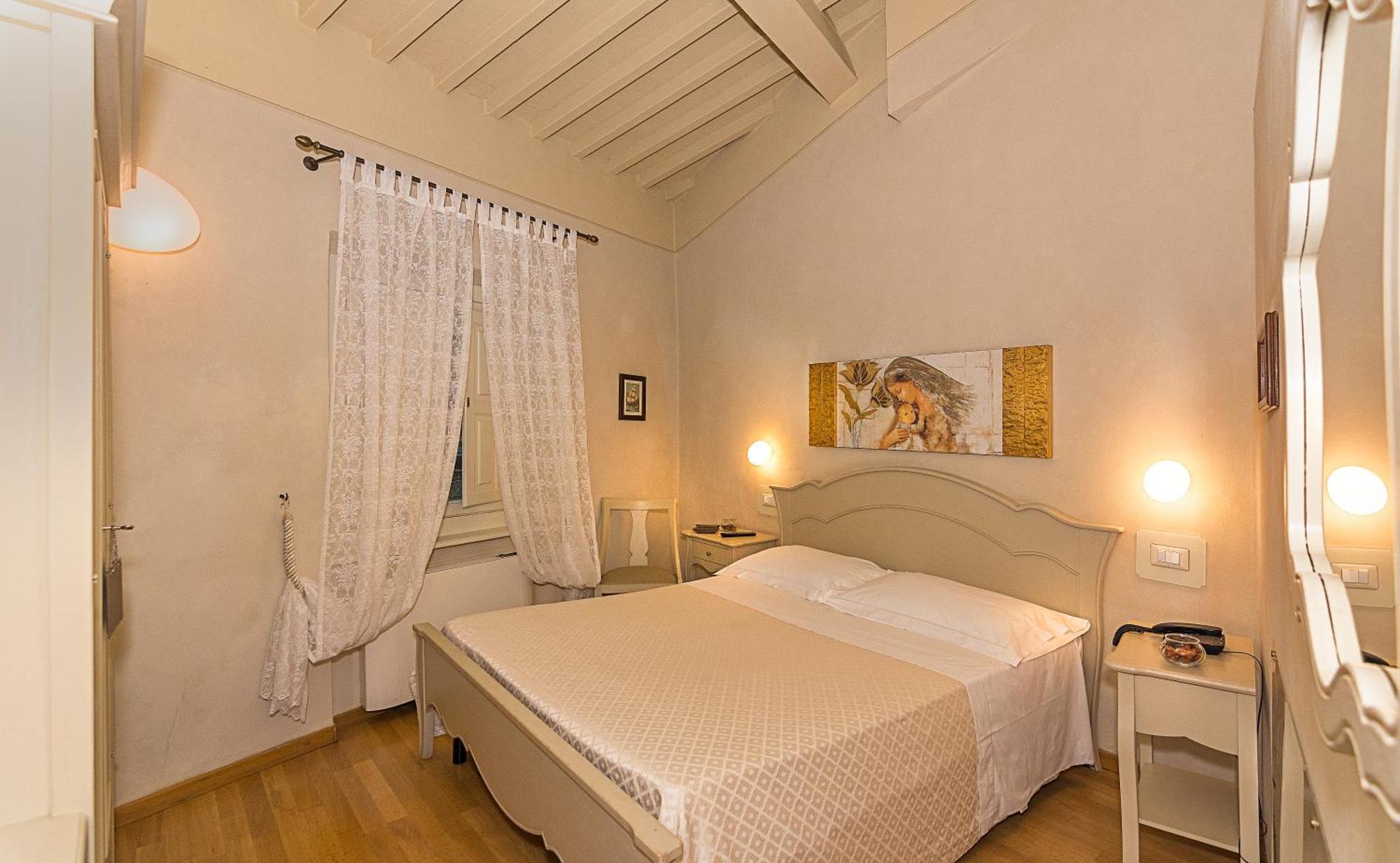 Residenza D'Epoca Relais I Miracoli Hotel Pisa Exterior photo