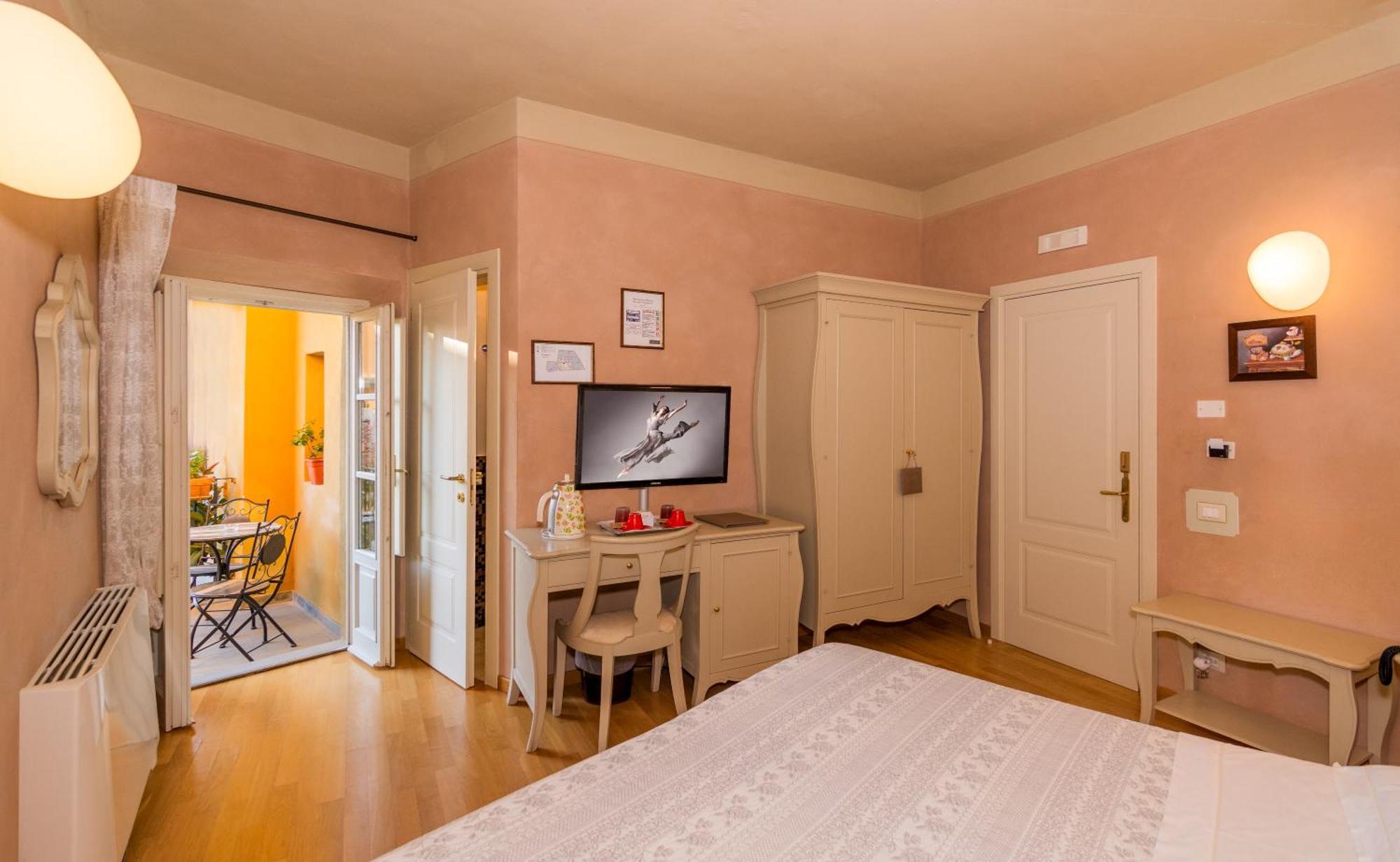 Residenza D'Epoca Relais I Miracoli Hotel Pisa Exterior photo